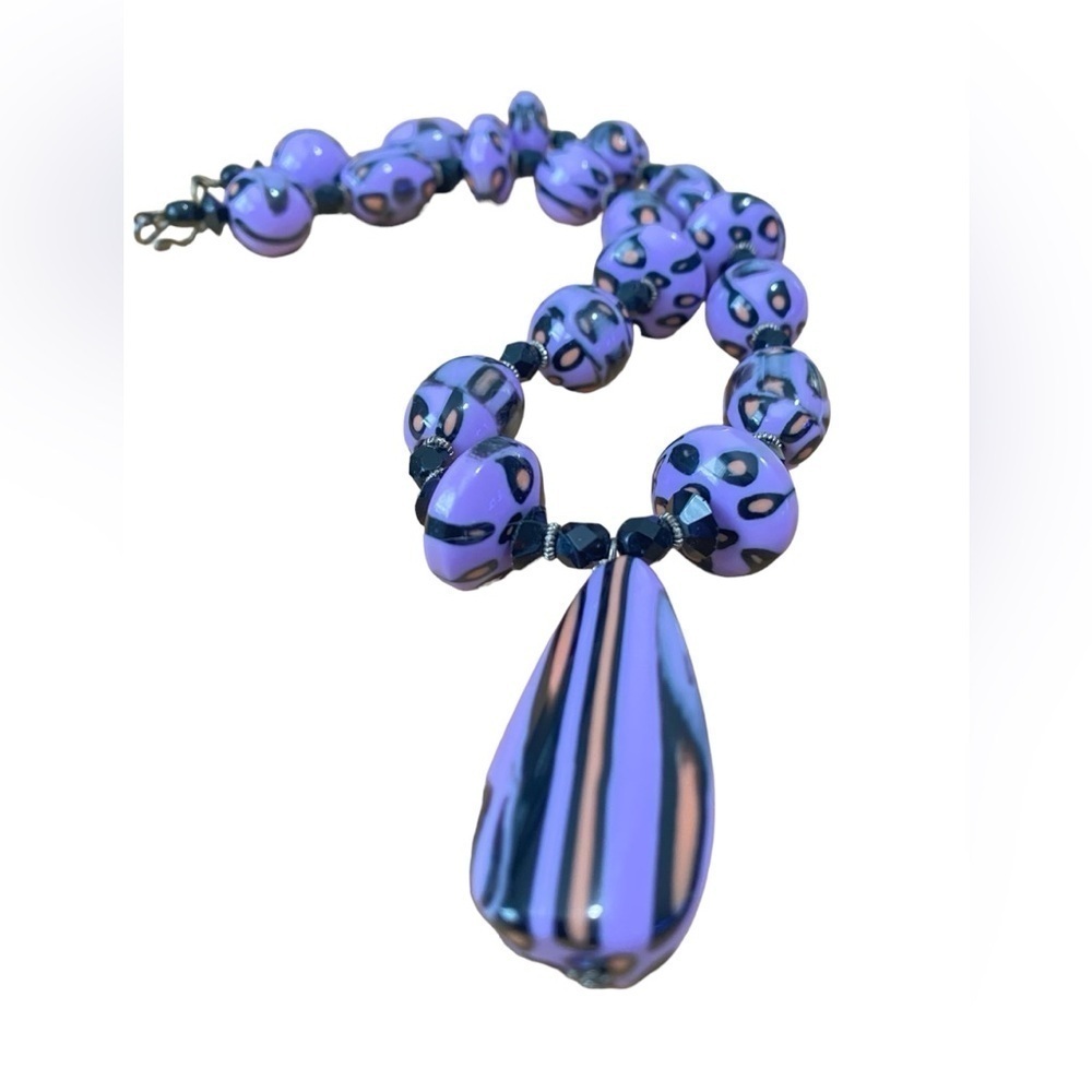 Purple Lightweight Crystal STATEMENT NECKLACE #440